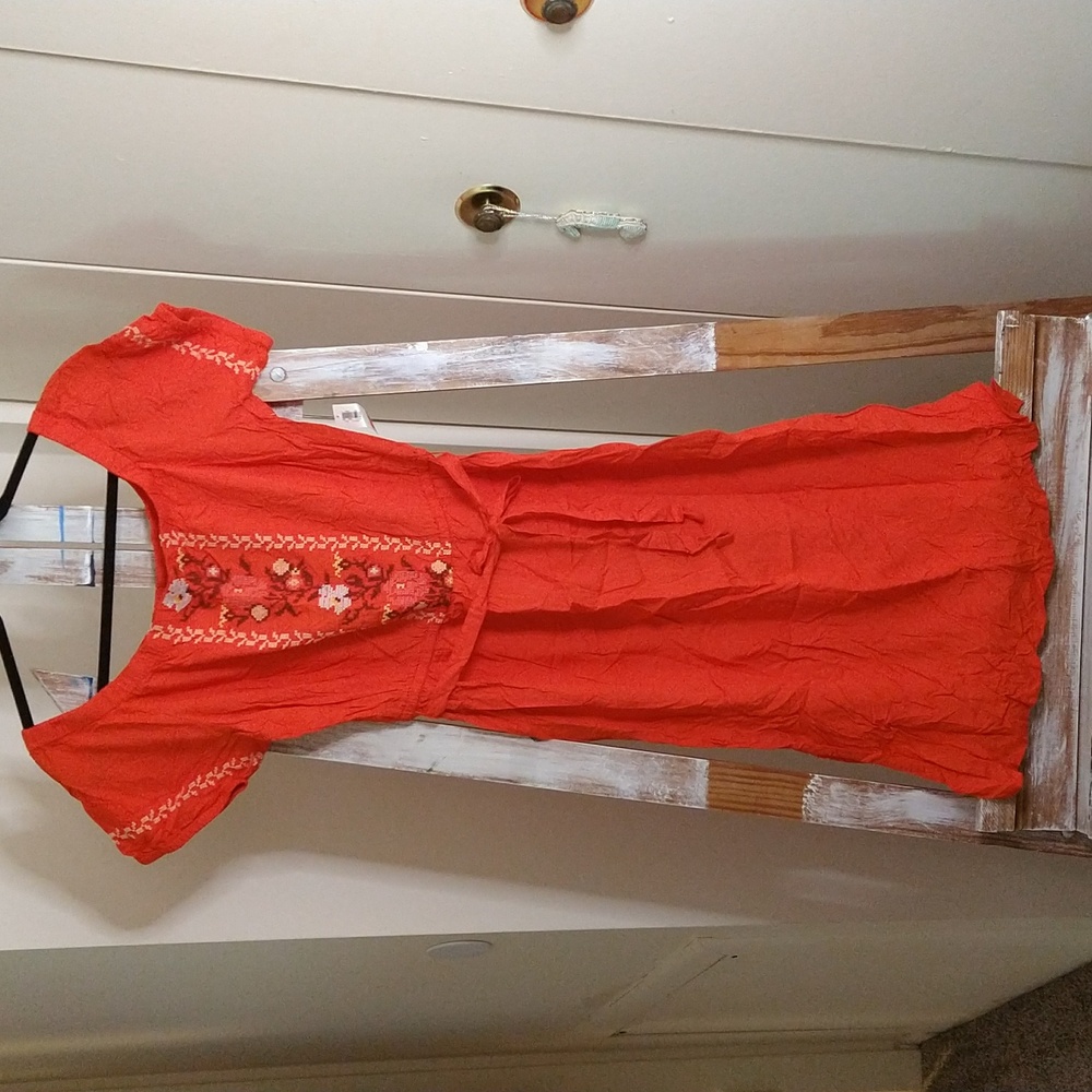 Old Navy Embroidered Dress Sz Medium